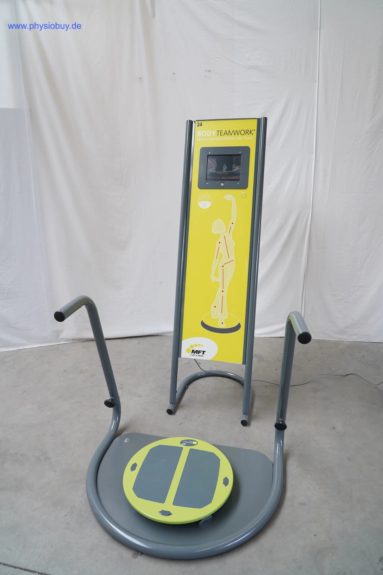MFT S3-Coordination Line Koordinationstrainer, Frontalansicht mit gelber Verkleidung
