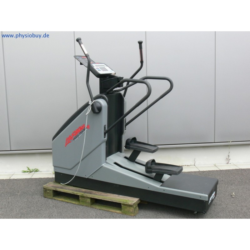 Life Fitness Crosser 9500HR Crosstrainer, Seitenansicht