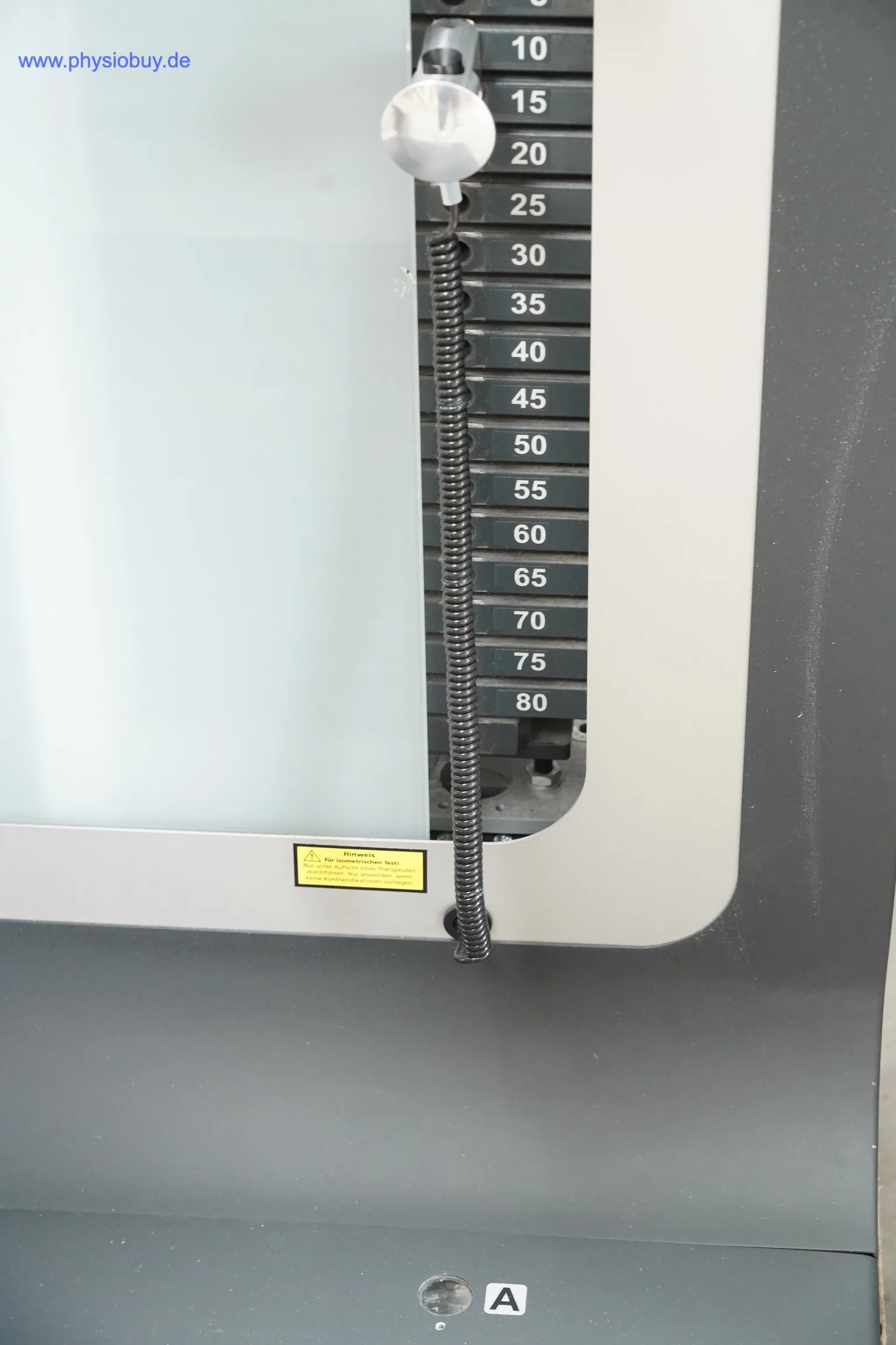 Gewichtsstapel des Tergumed 710 mit Skala von 10 bis 80, Nahaufnahme