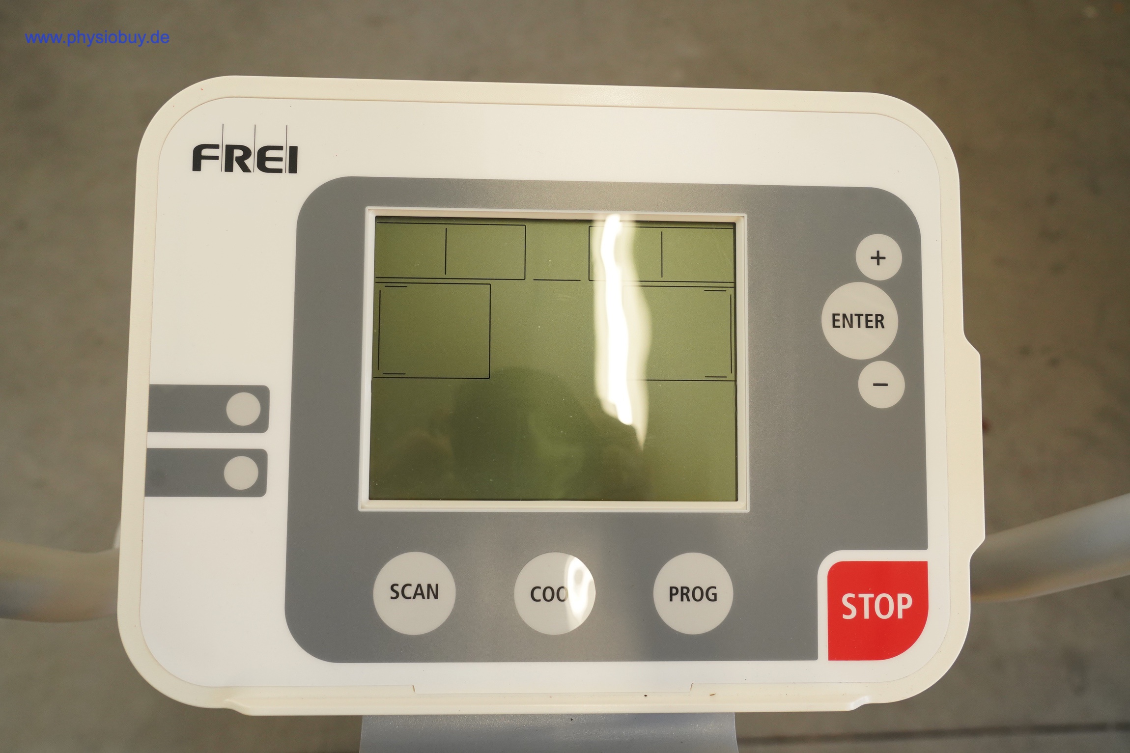 Bedienfeld des Emotion/Atama motion Cross 600 med mit Display, Tasten Scan, Cool, Prog und rotem Stopp-Knopf