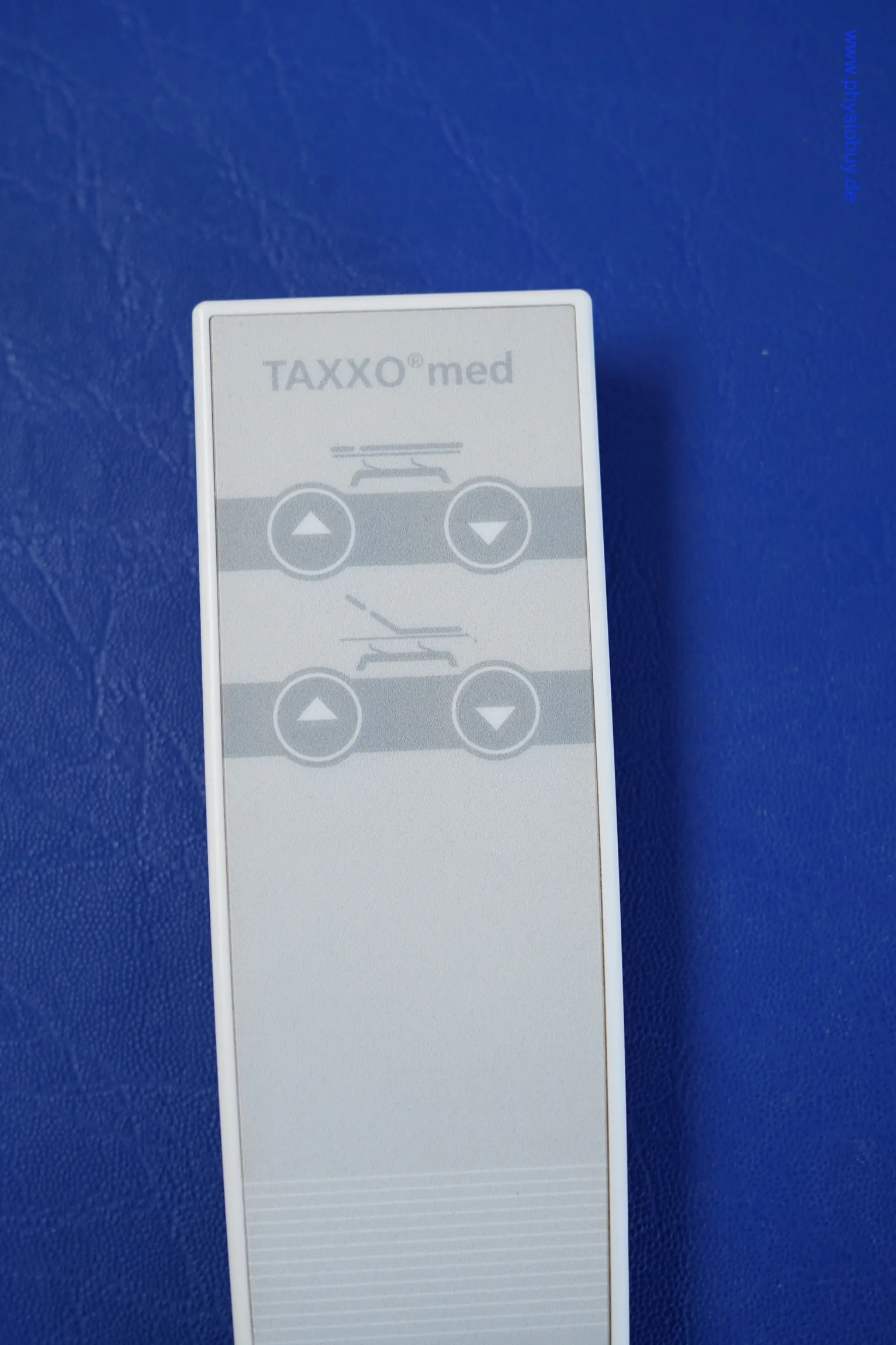 Handbedienung „TAXXO med" der FREI Taxxo Universal Behandlungsliege, Nahaufnahme