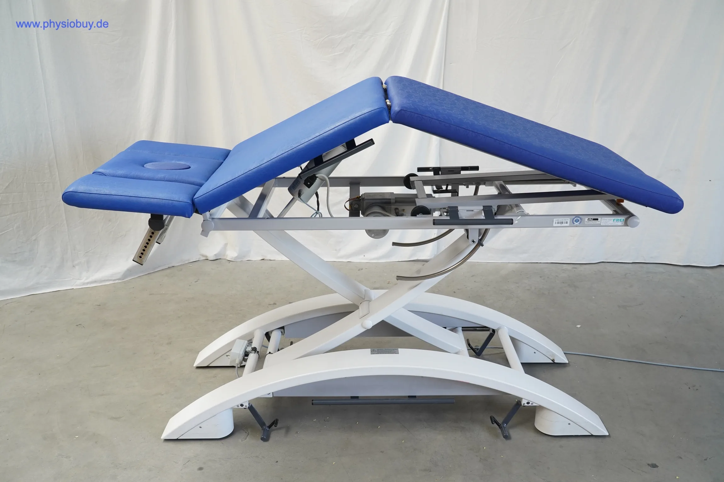 FREI ARCUS Therapieliege mit neuen Polstern und Motor aus 2018 - gebraucht