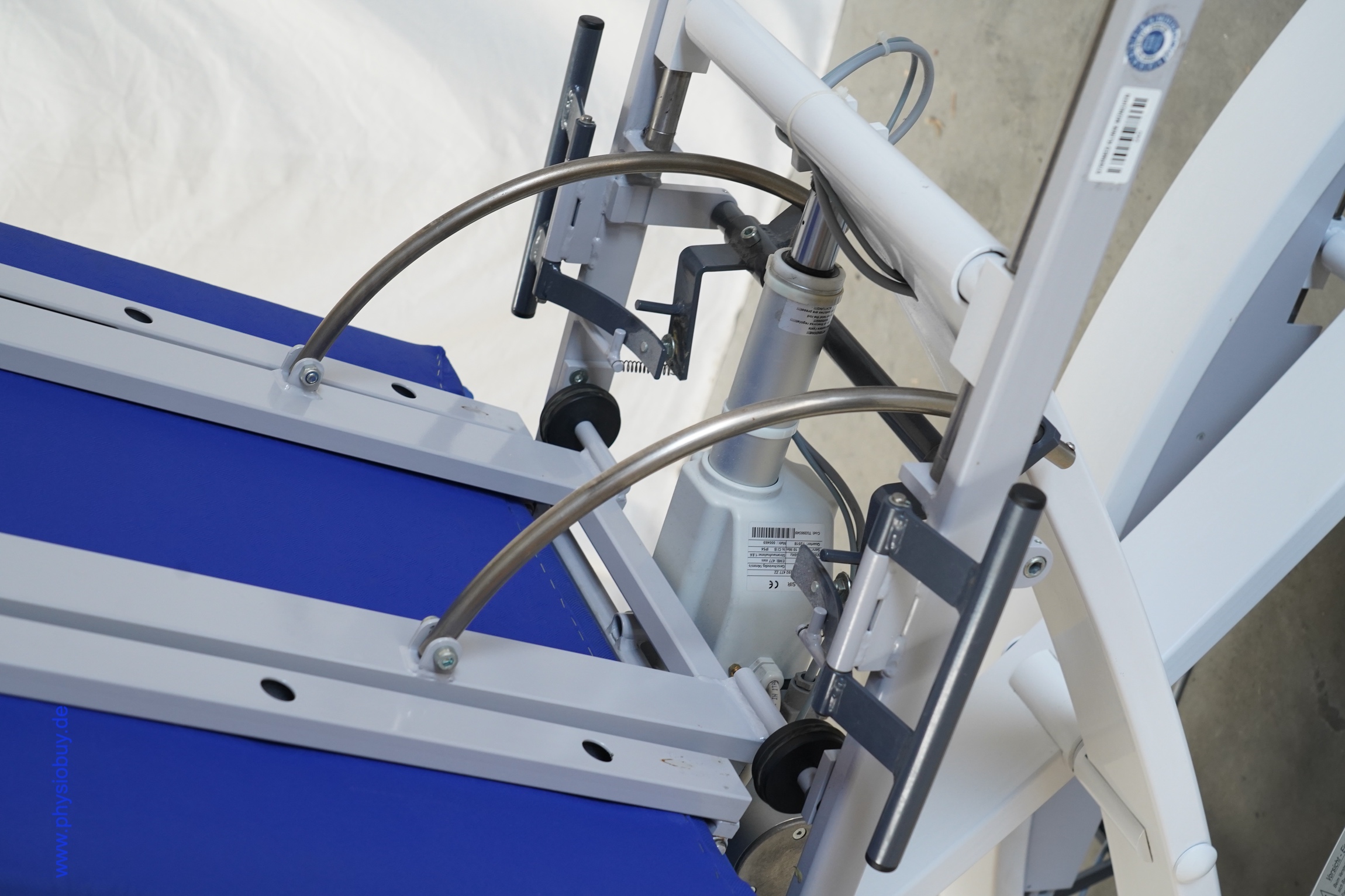 FREI ARCUS Therapieliege mit neuen Polstern und Motor aus 2013 - gebraucht