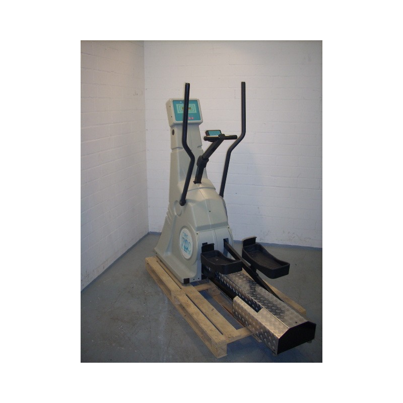 Ergofit Crosser 1500 Crosstrainer in Grau, auf Palette