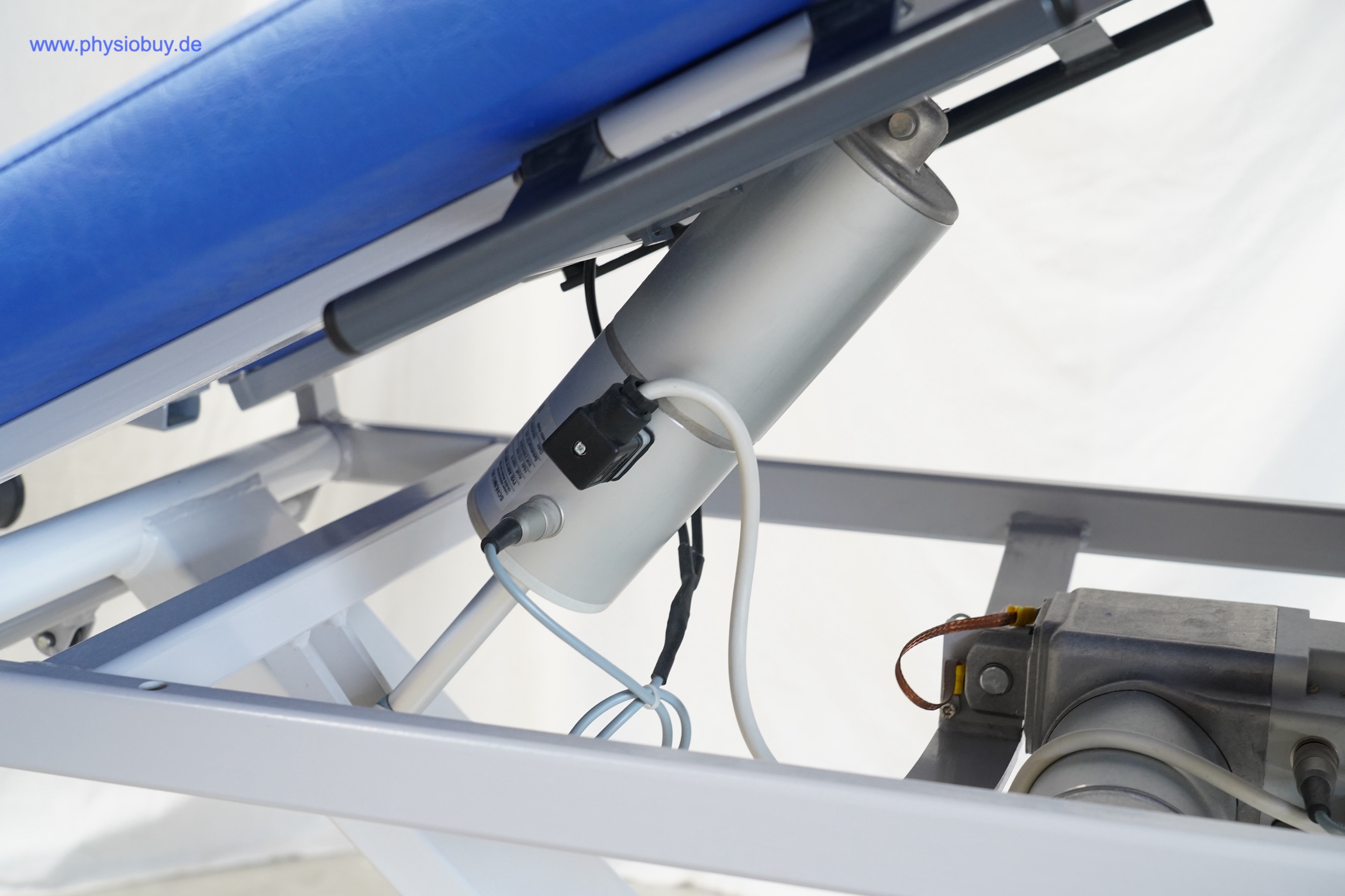 FREI ARCUS Therapieliege mit neuen Polstern und Motor aus 2013 - gebraucht