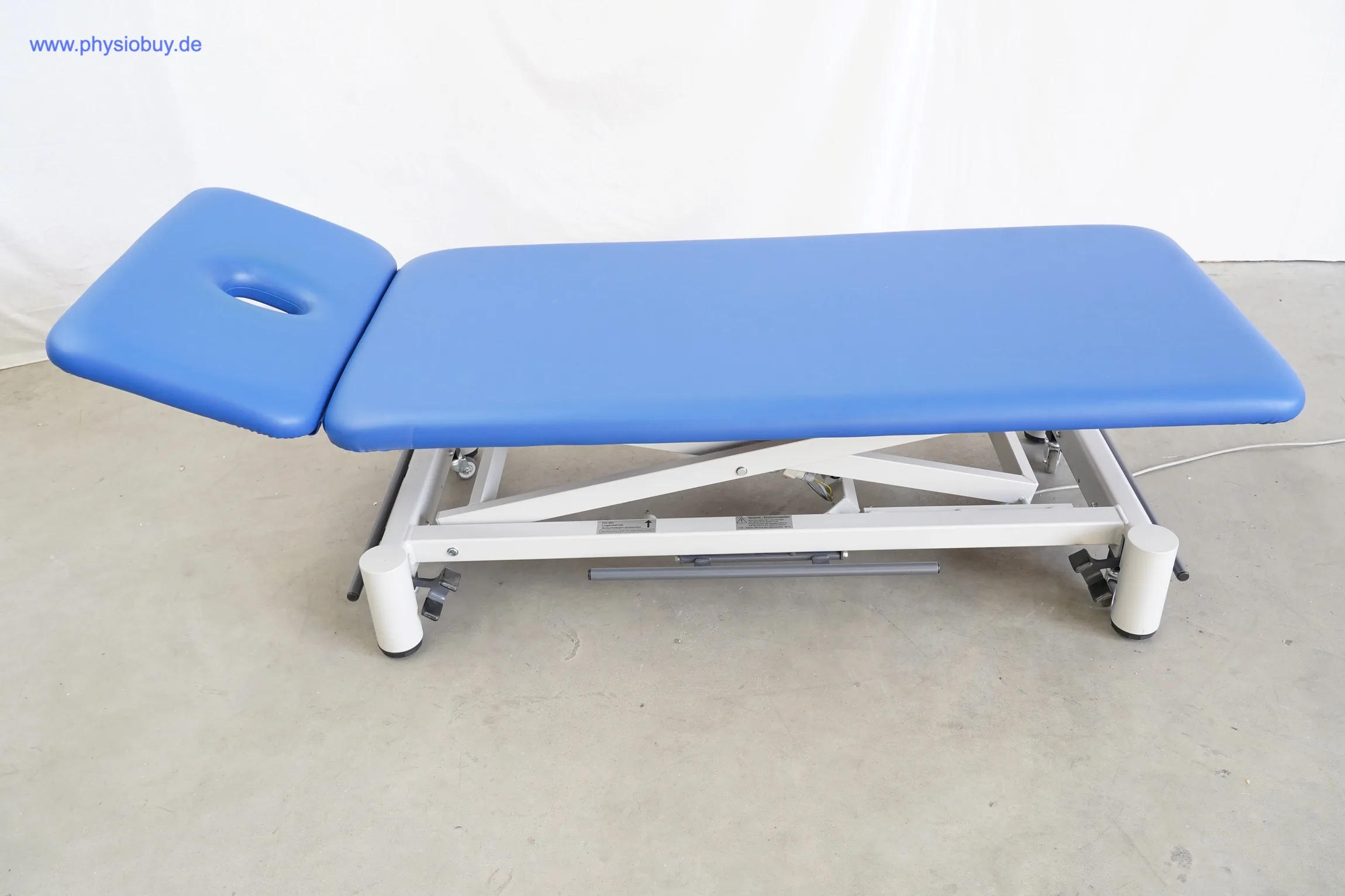 Blaue Behandlungsliege FREI GYM-XII, Seitenansicht