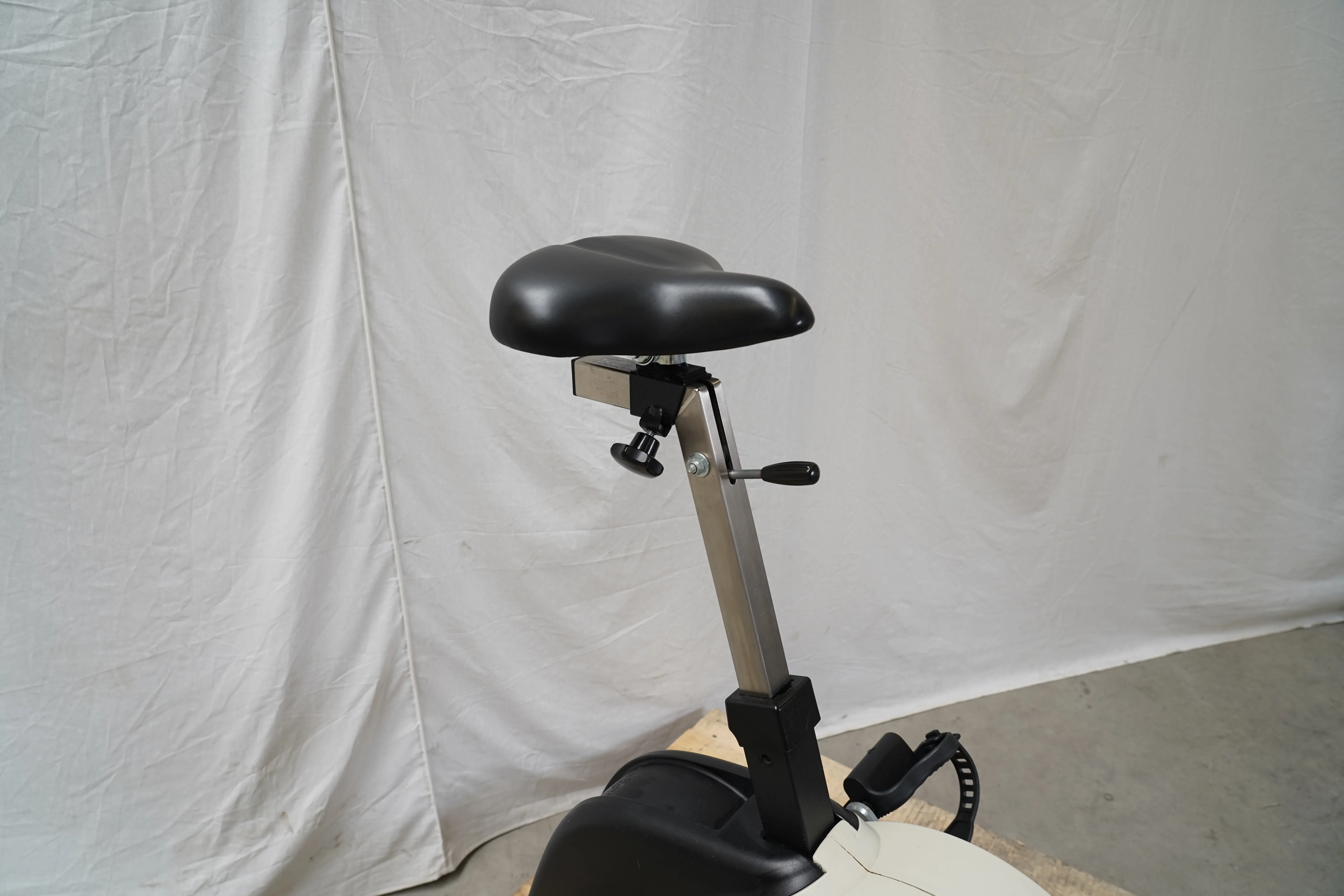 Ergo-Fit Cycle 457 med inkl. verstellbaren Pedalarmen - gebraucht