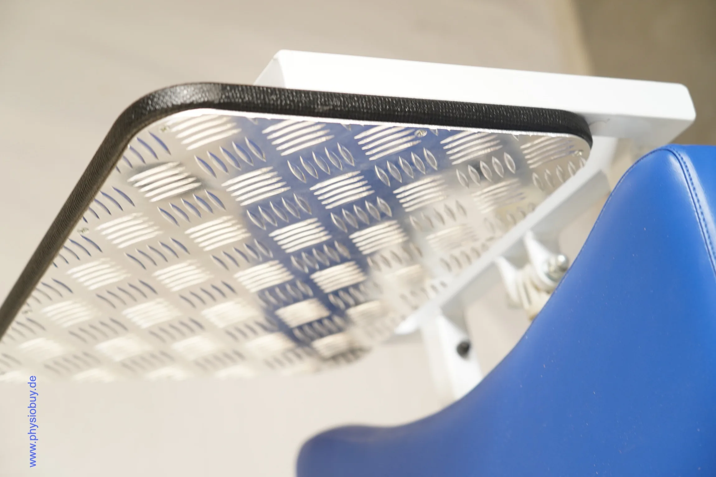 Tilt Table Zweiteiliges Stehbrett NSR P E Comfort - neuwertig aus 2021