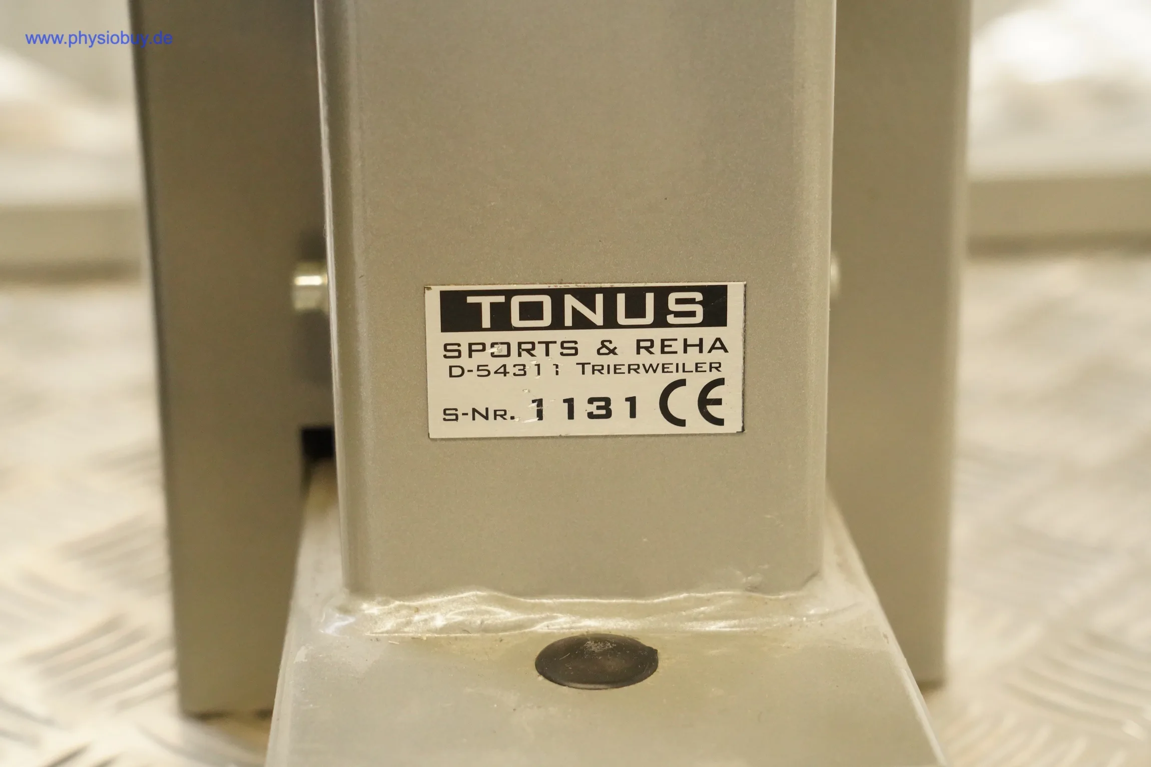 Typenschild Tonus Sports & Reha am Easy Torque, Seriennummer 1131