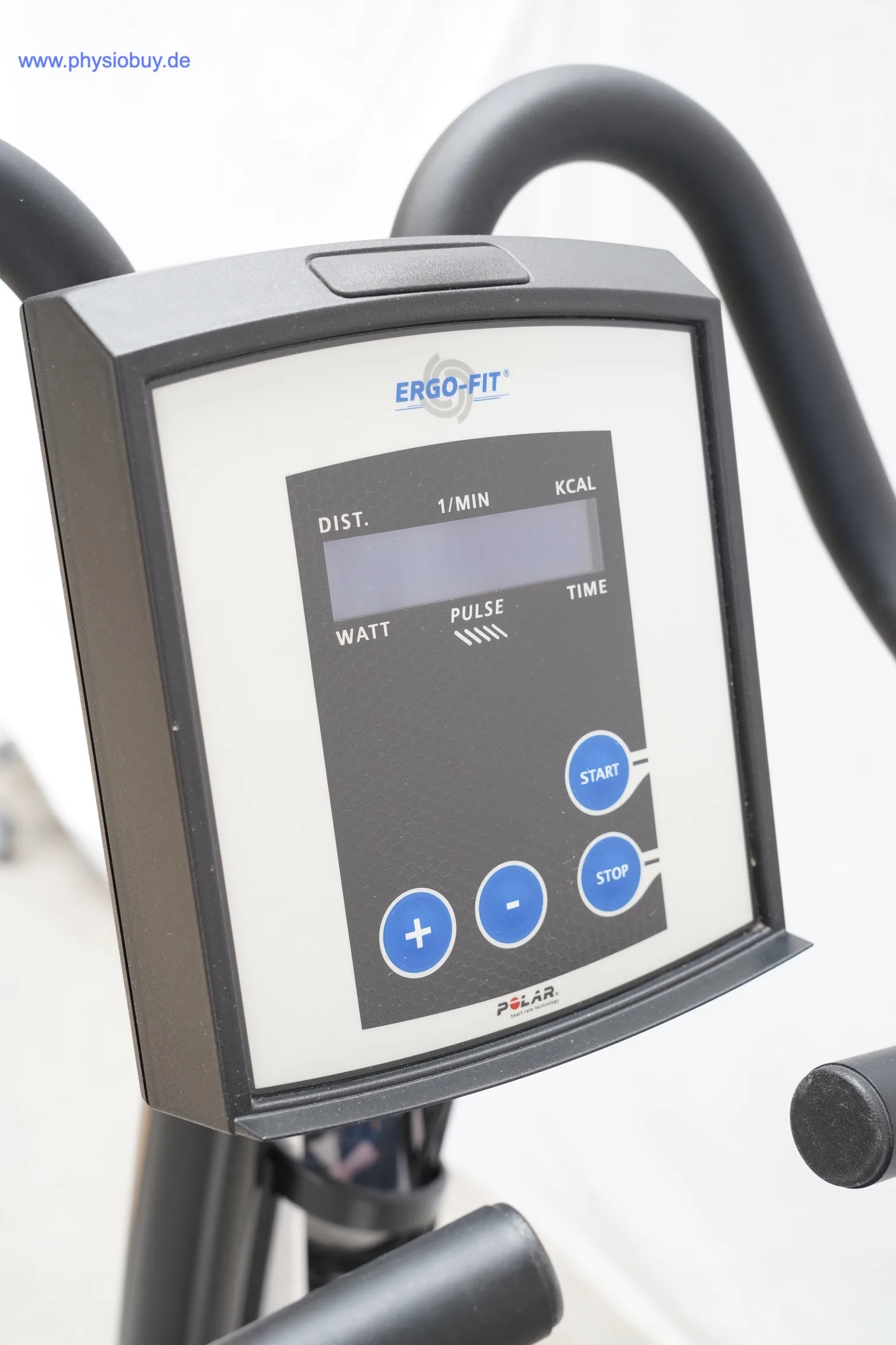 Ergo-Fit Cycle 407 Med, Nahaufnahme des Trainingscomputers mit Display und Bedientasten