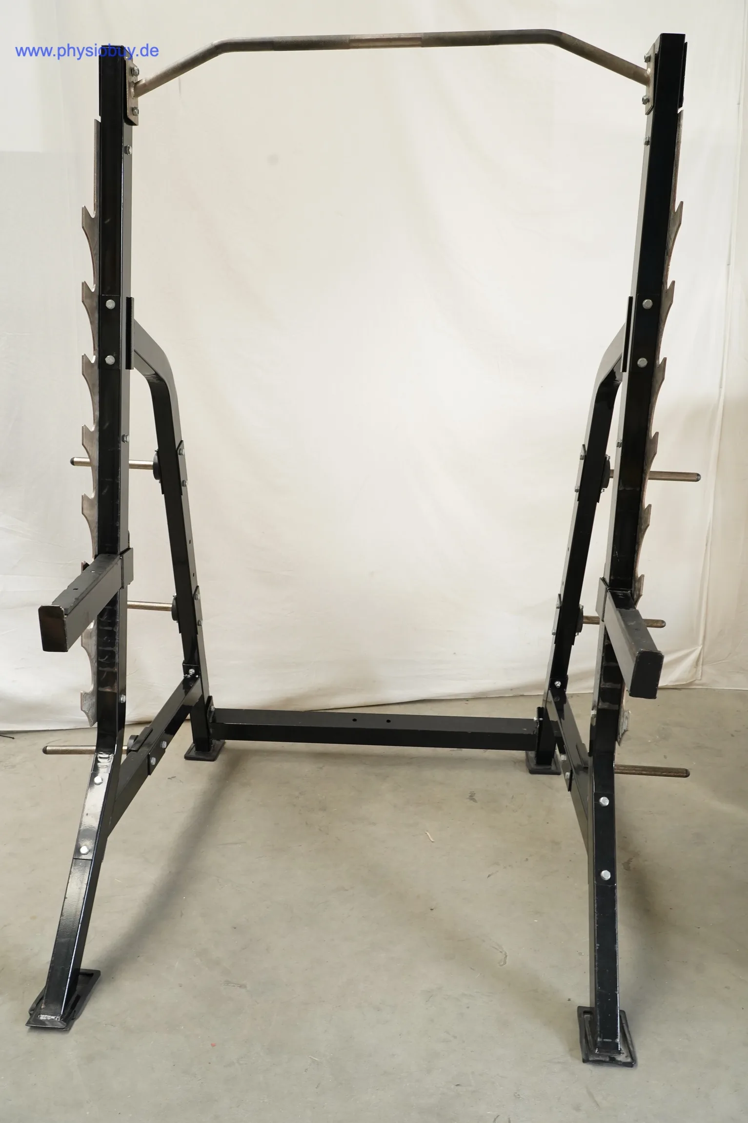 Schwarzer Squat Rack mit Langhantelablagen, Vorderansicht