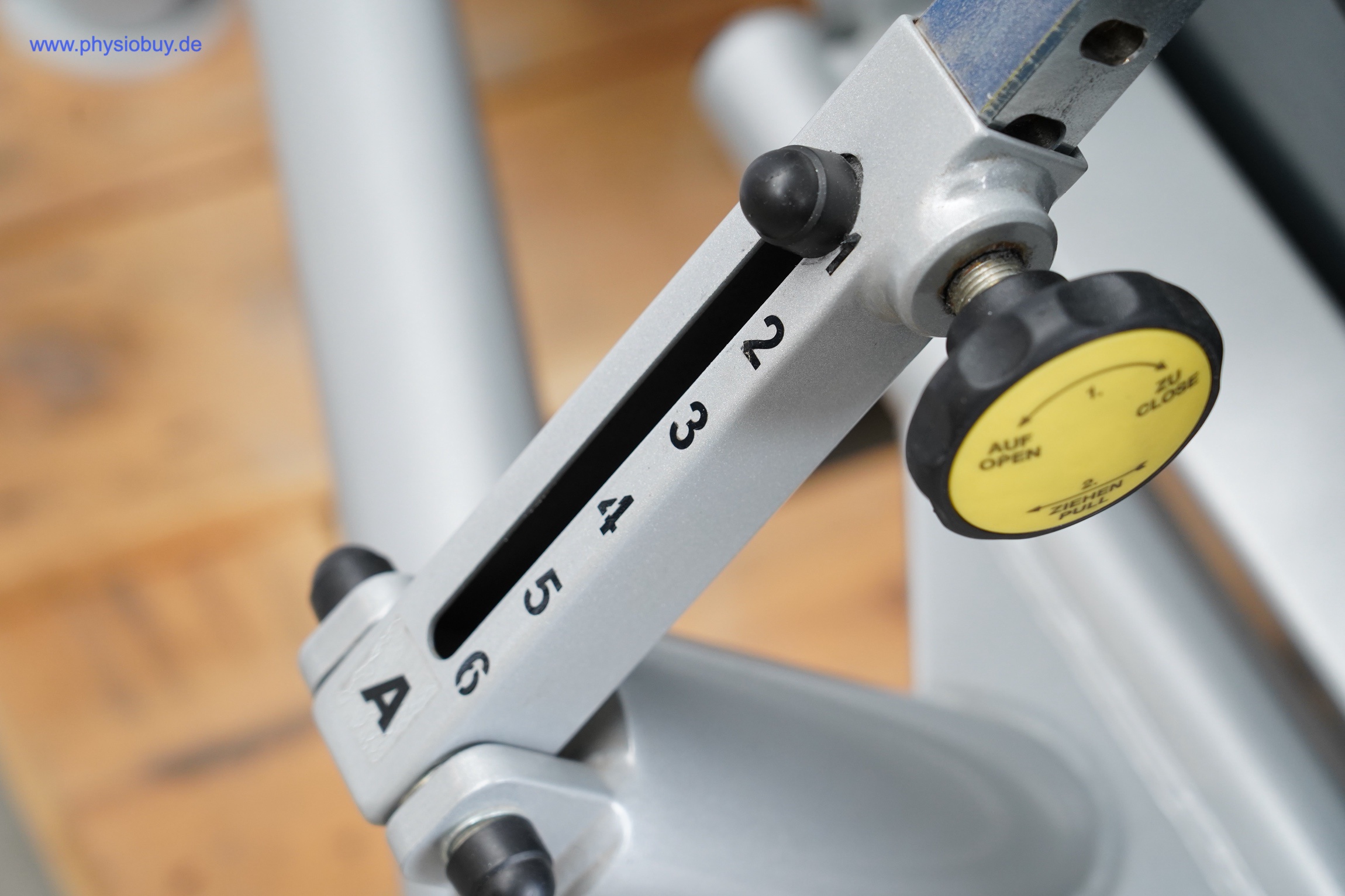 Proxomed Compass 530, Einstellskala für die Sitzposition im Detail